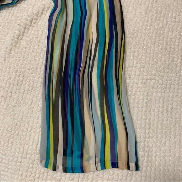 Trina Turk Stripped Flowy Blouse - Picture 6 of 6